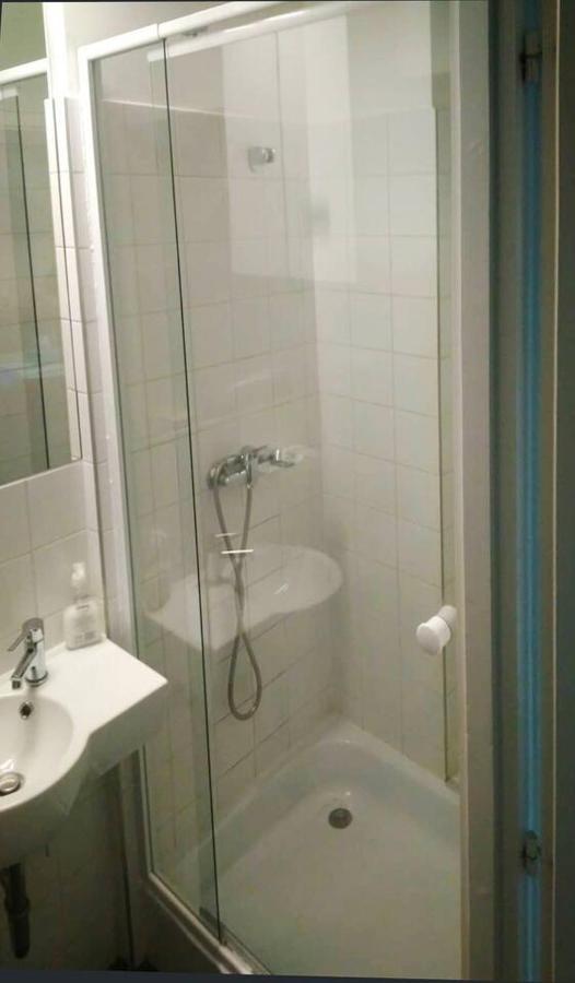 Modern Stylish 2 Bedroom Holiday Apartment Budapest Eksteriør bilde